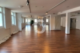 Bild - Bürogebäude in S-Mitte, Heusteigviertel, sehr zentral aber ruhig, Loftcharakter