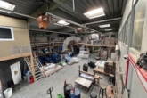 Bild - Ideal für Handwerker – Halle mit Büro