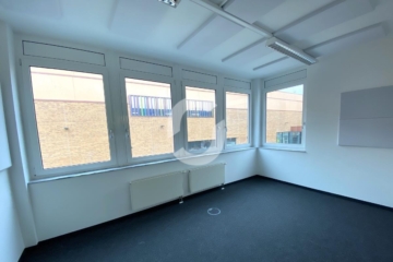 Renovierte Bürofläche in zentraler Lage - IMG_1584 (78501)