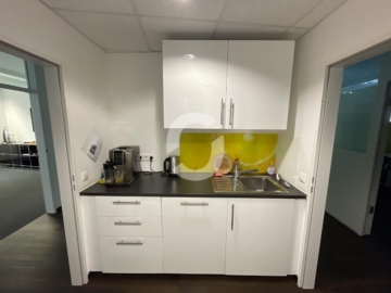 Büroflächen im – Center Circle Leonberg - Küche (83454)