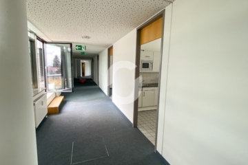 Großzügig geschnittene Büroflächen im Schillerhaus - Flur (91127)