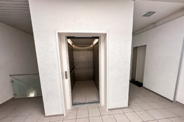 Vakante Bürofläche in Stuttgart Degerloch – 310 m² – 5 Stellplätze inklusive - Aufzug (89207)