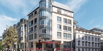 Zentral gelegene Bürofläche im Tübinger Carré, 70173 Stuttgart, Mitte, Bürohaus