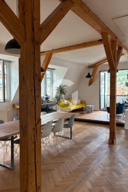 Stilvolles Bürohaus der früheren Moderne im Stuttgarter Süden - Büro (90575)