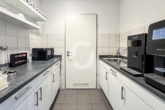 Teeküche - Exklusives Penthouse-Büro mit Dachterrasse & Top-Ausstattung in Stuttgart-Weilimdorf