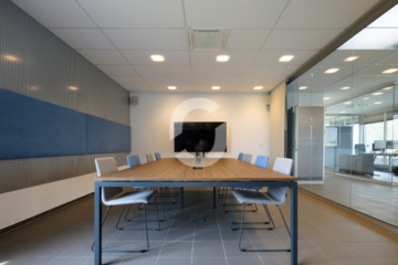 Exklusives Penthouse-Büro mit Dachterrasse & Top-Ausstattung in Stuttgart-Weilimdorf - Besprechungsraum (91478)