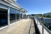 Terrasse - Exklusives Penthouse-Büro mit Dachterrasse & Top-Ausstattung in Stuttgart-Weilimdorf