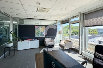 Exklusives Penthouse-Büro mit Dachterrasse & Top-Ausstattung in Stuttgart-Weilimdorf - Büro (95519)