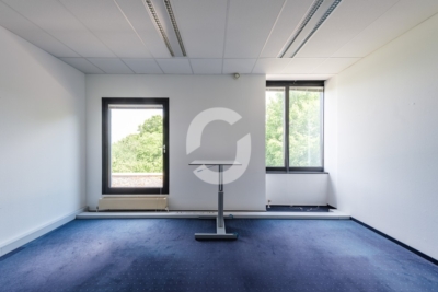 Skyspace: 1.709 m² Büro im 2. OG, Rundumverglasung – Denkendorf bei Stuttgart - Impression (98603)