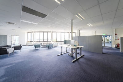 Skyspace: 1.709 m² Büro im 2. OG, Rundumverglasung – Denkendorf bei Stuttgart - Impression (98616)