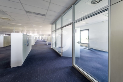 Skyspace: 1.709 m² Büro im 2. OG, Rundumverglasung – Denkendorf bei Stuttgart - Impression (98602)